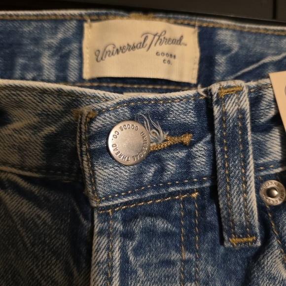 Universal Thread High Rise Light Blue Jeans - Picture 5 of 11